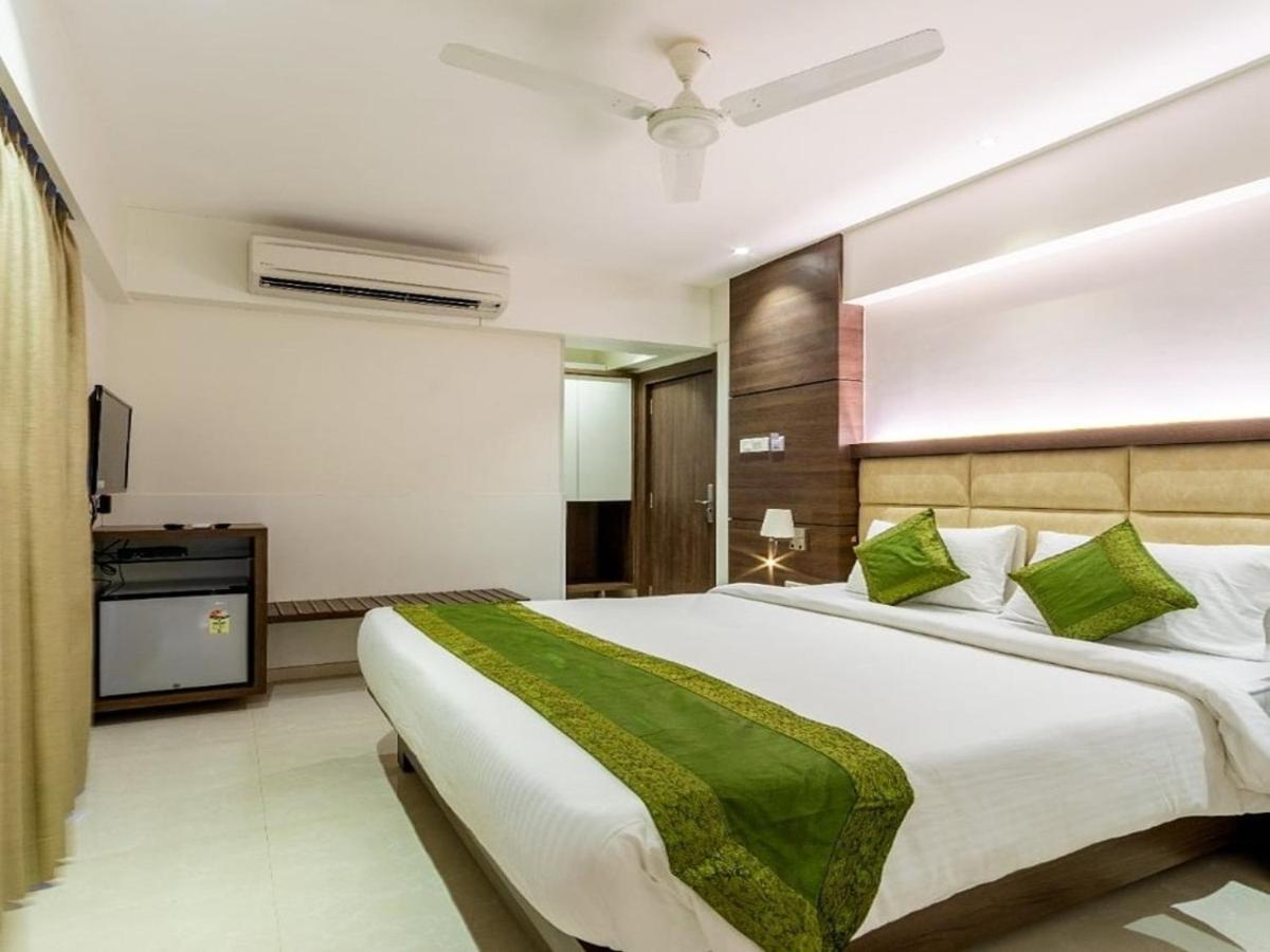Hotel Laxvas Thane Εξωτερικό φωτογραφία