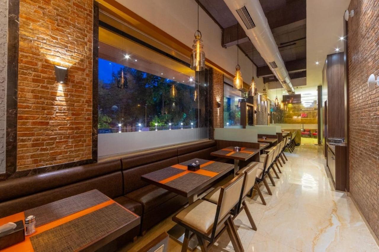 Hotel Laxvas Thane Εξωτερικό φωτογραφία